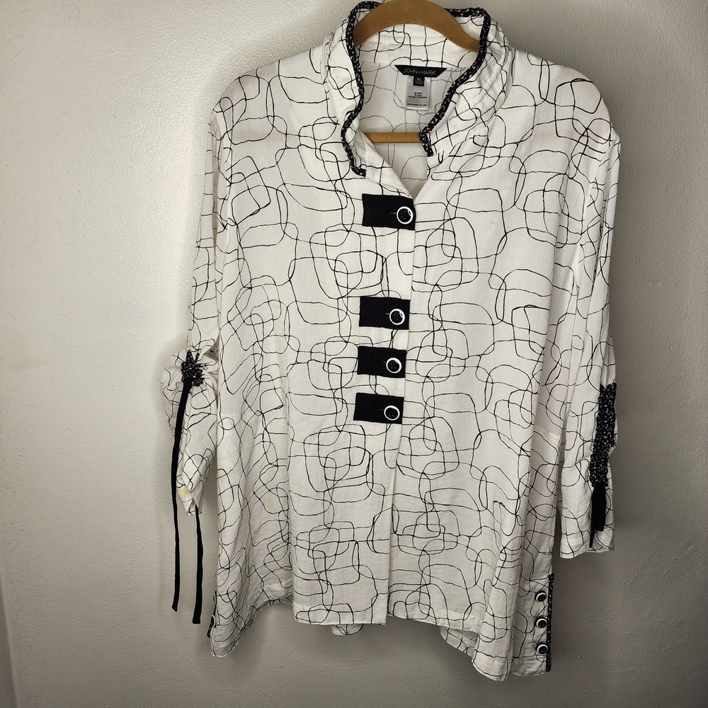 John Mark Women's Top XL Art Black & White Button Down Tunic Blouse Geometric